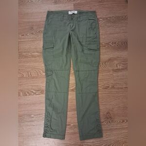 American Rag Army Green Cargo Stretch Pants Y2k Style